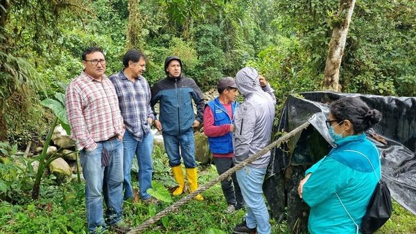 PUENTE CARROZABLE SOBRE EL RÍO TIGRE SECTOR SAN JUAN DEL TOPO